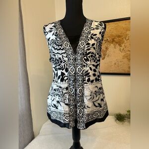 JM Collection sleeveless black and white top